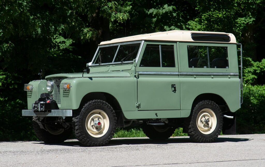 Land Rover Series II Cars That Look Like Jeeps