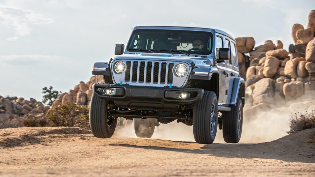 Jeep Wrangler SUV Without CVT Transmissions